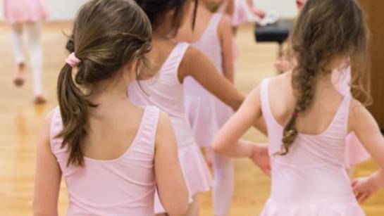 enfants danseuses ballet